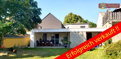 Modernes, großes Architektenhaus in Zentrumslage